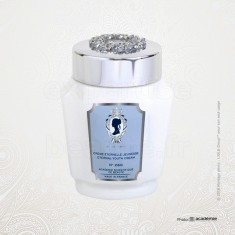 CRÈME ÉTERNELLE JEUNESSE N°260 ACADÉMIE - Pot en opaline orné d’authentiques cristaux Swarovski® 50ml